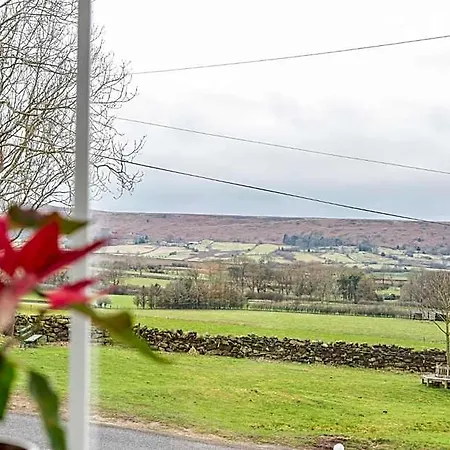 The Fox & Hounds & Pods Herberg 4*