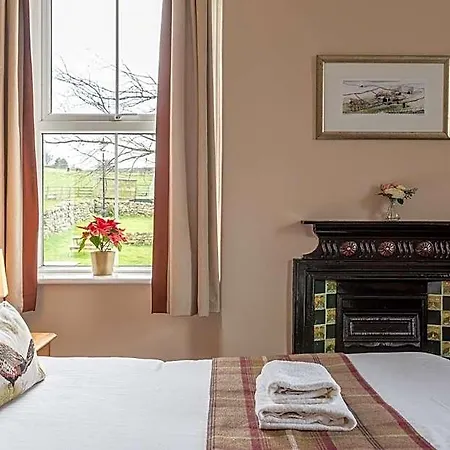 Herberg The Fox & Hounds & Pods 4*