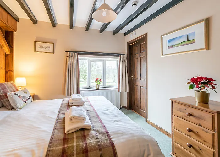 The Fox & Hounds & Pods Mini-hôtel Danby